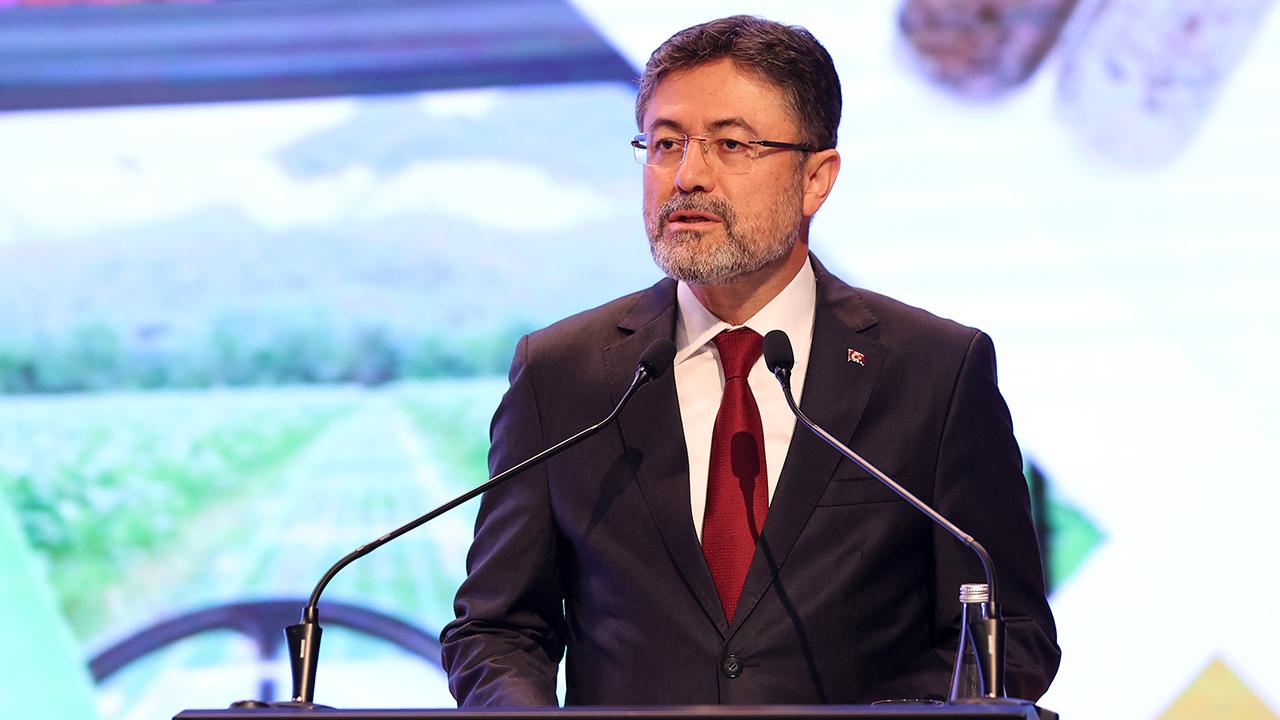 2024/10/09/yumakli-bakan.jpg